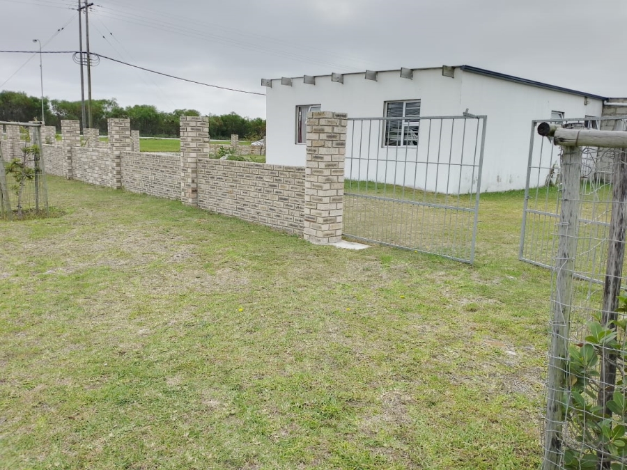 6 Bedroom Property for Sale in Parsonsvlei Eastern Cape